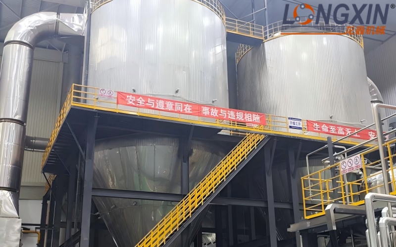 新能源头部企业竞逐千亿市场：龙鑫智能全链解决方案赋能磷酸锰铁锂产业化进程